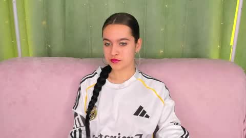 leiawow online show from May 22, 9:16 am