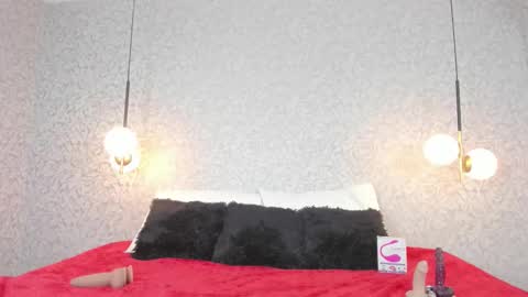 LEIGH ANGELS online show from November 4, 10:44 pm