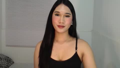 leighs_celine online show from February 9, 11:29 pm