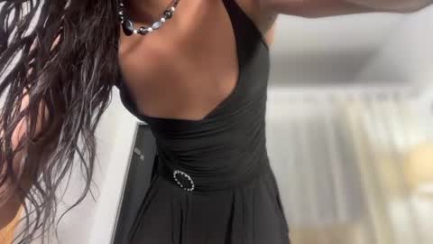 Leila     online show from May 1, 12:48 am