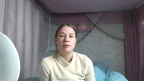 leila_bambi_ online show from December 20, 10:17 pm