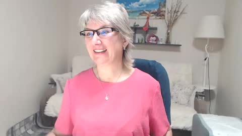 Leila Kinky online show from November 15, 7:54 am