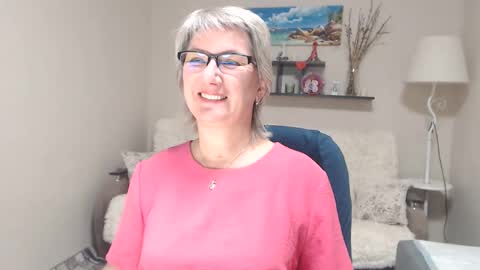 Leila Kinky online show from October 26, 9:21 am