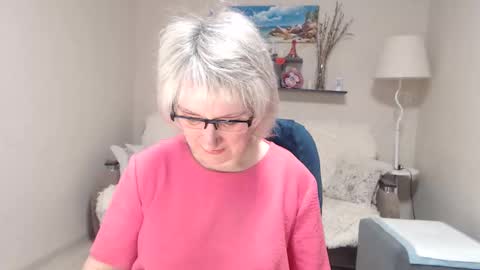 Leila Kinky online show from March 21, 7:14 am