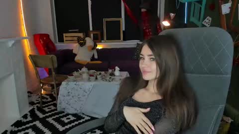 Leila Rai online show from February 6, 10:14 am