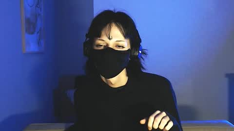 lekkj online show from February 3, 6:12 pm
