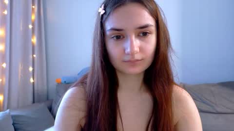 Lelia online show from November 9, 8:18 am