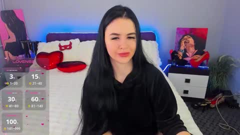 LellitClark online show from November 7, 8:55 pm