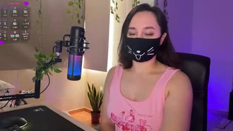 Lemi online show from November 17, 2:19 pm