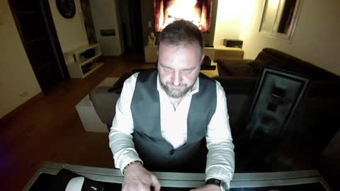 Snapshot of lemouth006 chatting on January 11, 11:46 pm Ange online show from January 11, 11:46 pm