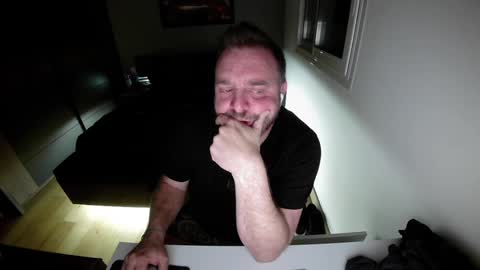 Snapshot of lemouth006 chatting on February 16, 3:15 am Ange online show from February 16, 3:15 am