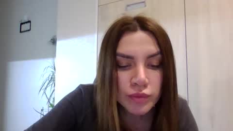 lena6122000 online show from March 21, 10:14 pm