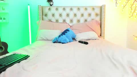 Lena  online show from May 26, 3:12 am
