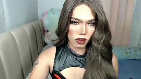 lena online show from February 7, 9:26 am