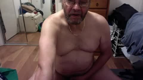 Snapshot of lennyfife chatting on February 26, 7:10 pm Pussylicker online show from February 26, 7:10 pm