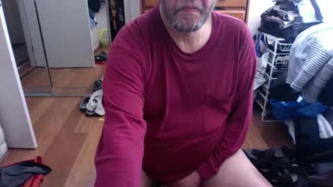 Snapshot of lennyfife chatting on October 19, 10:36 pm Pussylicker online show from October 19, 10:36 pm