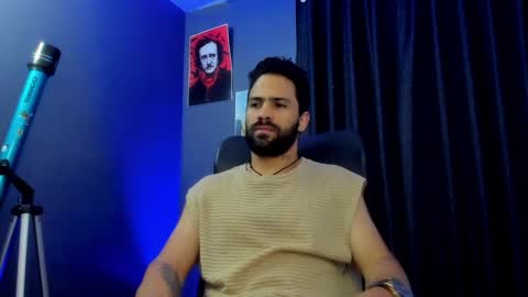 Leo  Diaz online show from February 9, 1:22 am