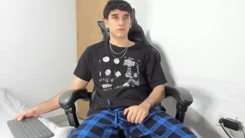 Leo Jones online show from October 3, 12:53 am