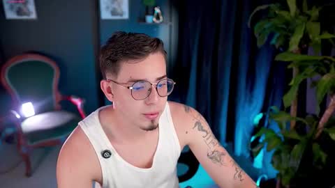 Leo online show from January 12, 5:53 pm