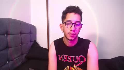 Leoh online show from November 21, 3:04 am