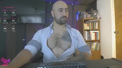 Leon online show from February 6, 2:42 pm