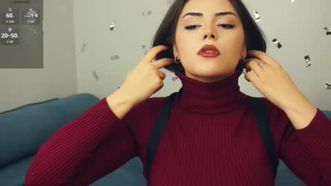 Mia online show from October 5, 7:28 am