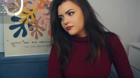 Mia online show from October 23, 9:22 am