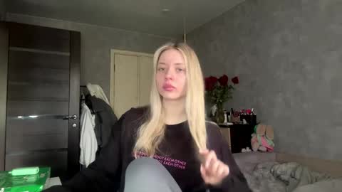 Eva online show from April 24, 6:15 am