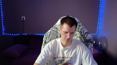 Leon online show from January 9, 6:38 am