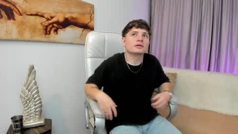 Leo  online show from November 5, 4:36 am