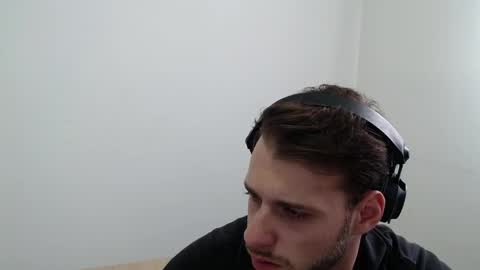 leozinhohd online show from March 24, 7:42 pm