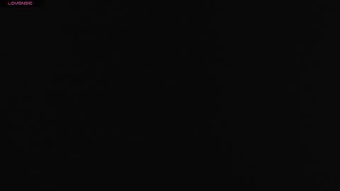 Snapshot of lesbic_hot_69 chatting on October 22, 10:33 pm lesbic_hot_69 online show from October 22, 10:33 pm