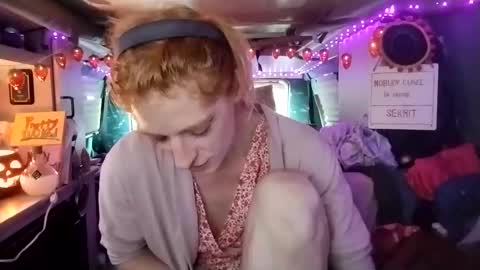 LesleyGumGrass- The Boring Trans girl online show from October 5, 2:35 pm