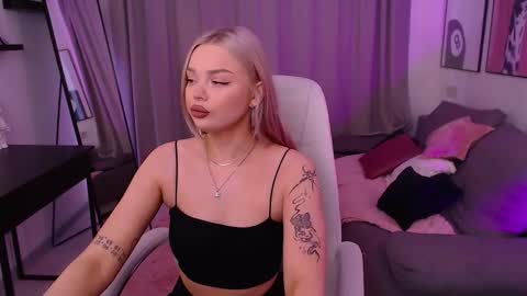 Stacey online show from January 9, 7:36 am