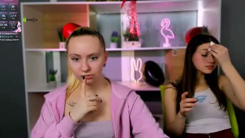 lesly_chilli online show from February 22, 1:25 pm