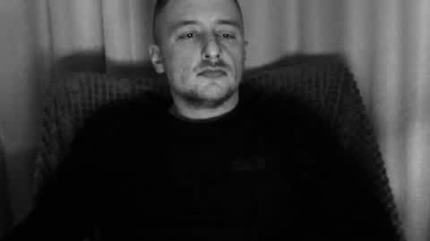 lev1ngston online show from February 8, 10:02 pm