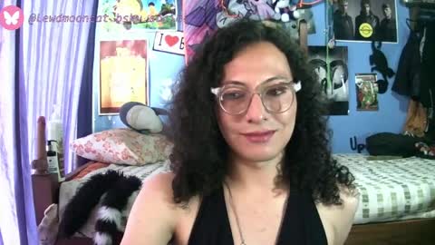 Lewd Mooncat online show from May 15, 6:37 pm