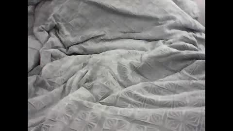 leweylewy online show from March 12, 2:04 am