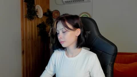 LexaWilds online show from May 3, 5:46 am