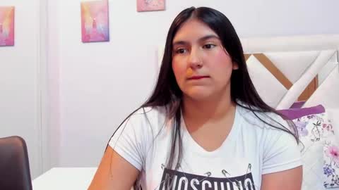 Gabrielle online show from May 22, 11:17 am