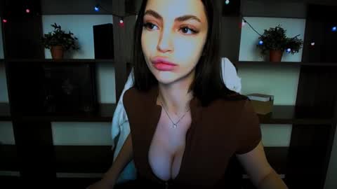 Alexia online show from March 1, 12:12 pm