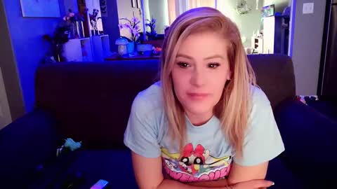 Lexi online show from December 5, 9:44 pm