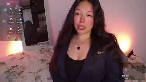 Lexie Thompson   8pm  0000am -5 online show from September 17, 6:22 pm