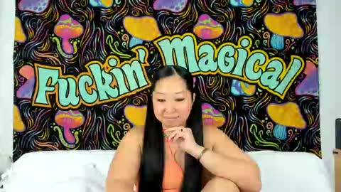 Lexie Mack online show from November 3, 5:14 pm