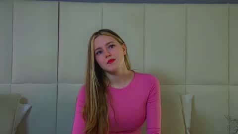 Lexi online show from March 19, 5:13 am