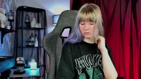 Lexi Wenford NO NUDE GODDESS online show from May 11, 2:51 am