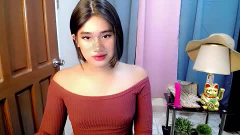 lexy_babexxx online show from May 3, 9:15 am