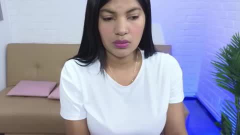 lexy_tay online show from November 18, 11:35 am