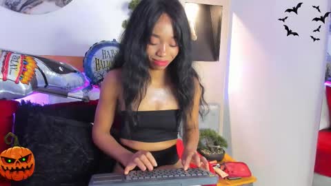 lexyskye online show from October 20, 2:00 pm