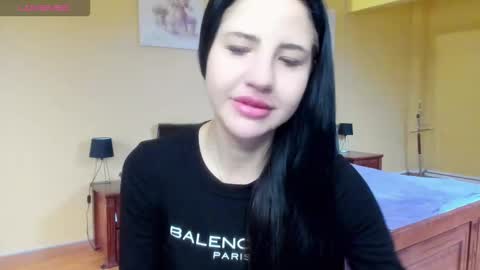 lexyswett online show from November 17, 8:28 am